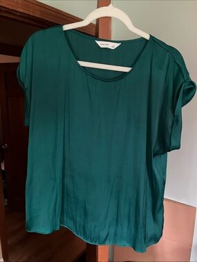 Nine West Teal Satin Short Sleeve Scoop Neck Blouse